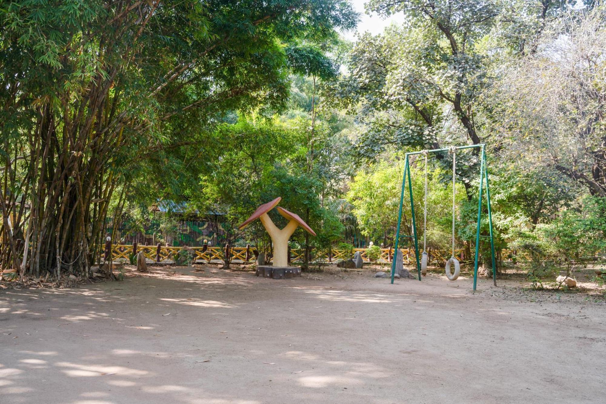 Treebo Premium Mowgli'S Den, Pench Hotel Khawasa Luaran gambar