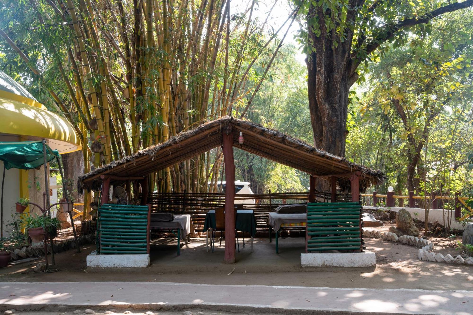 Treebo Premium Mowgli'S Den, Pench Hotel Khawasa Luaran gambar