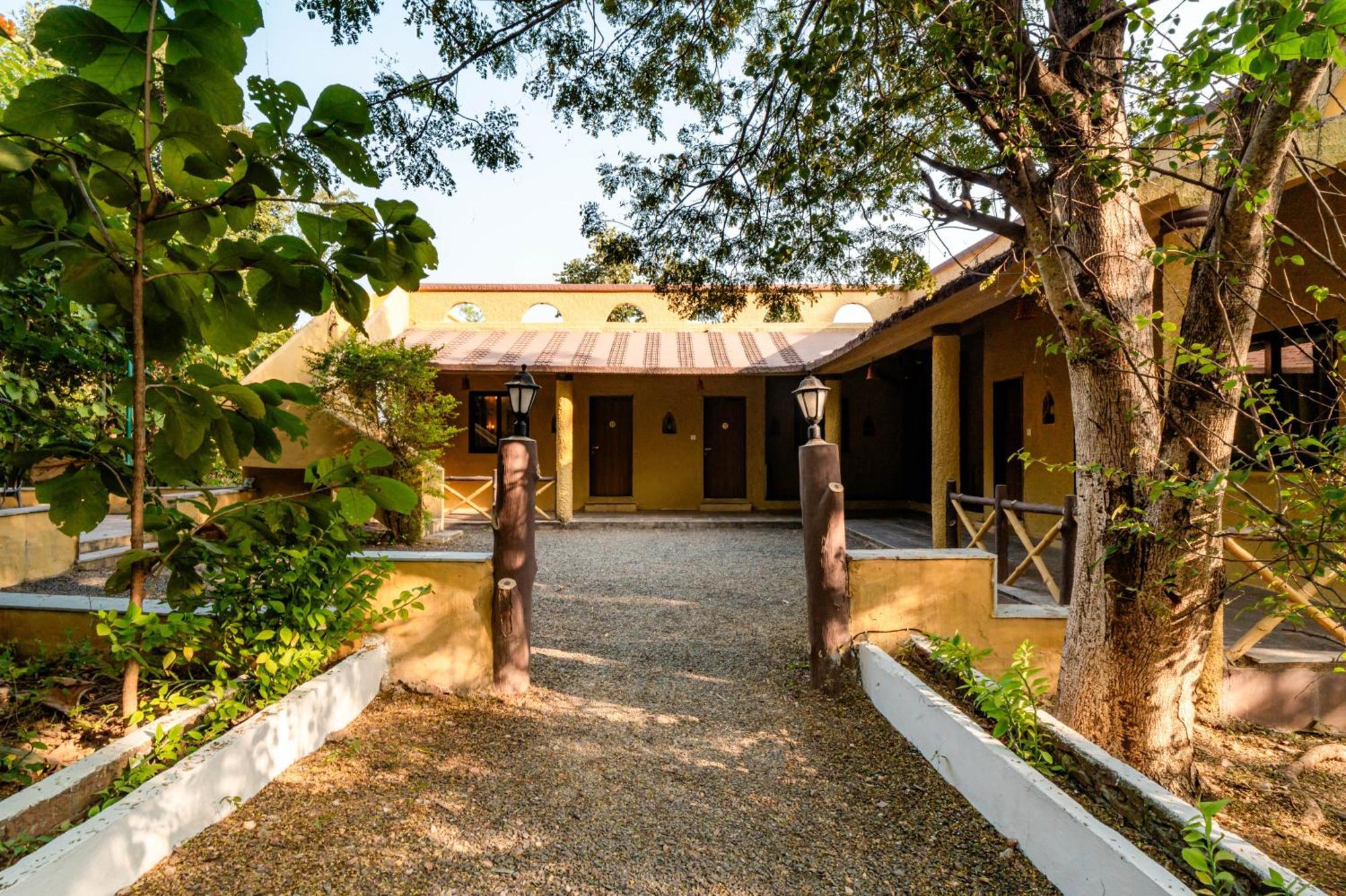 Treebo Premium Mowgli'S Den, Pench Hotel Khawasa Luaran gambar